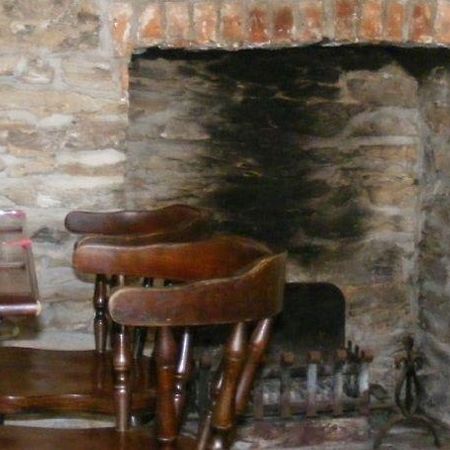 Harbour Moon Inn ルー エクステリア 写真